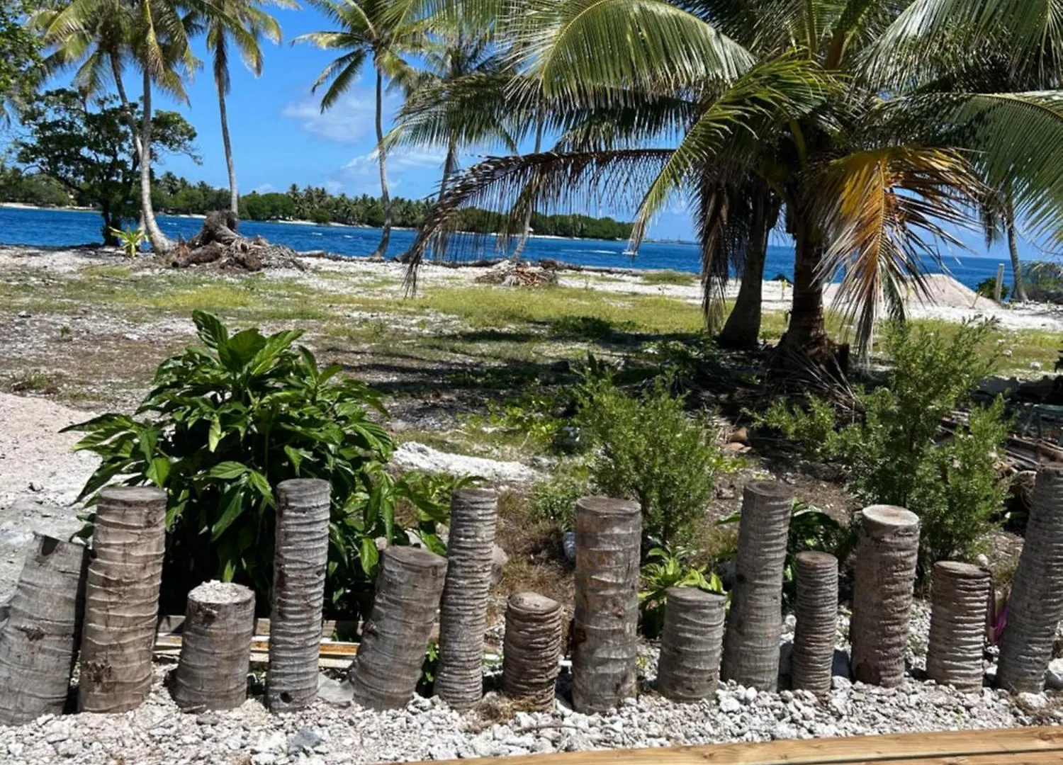 Dome Sur La Passe De Tiputa Hotel Rangiroa 0*,  Frans-Polynesië